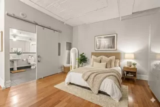 Photo #3: 21182998 Listing 