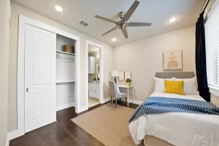 Photo #5: 21183470 Listing 