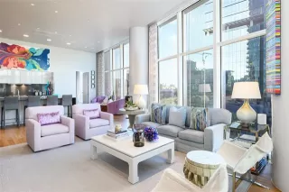 Photo #4: 21183663 Listing