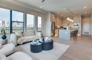 Photo #3: 21183734 Listing 