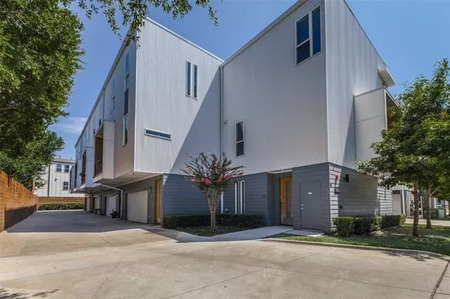 MLS: 21184061 Condo For Sale