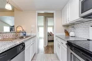 Photo #3: 21184062 Listing 