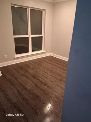 Photo #3: 21184278 Listing