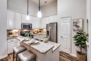 Photo #6: 21184390 Listing 