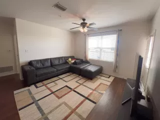 Photo #6: 21184408 Listing