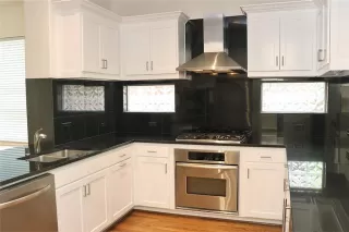 Photo #4: 21184713 Listing 