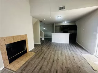 Photo #6: 21185057 Listing 