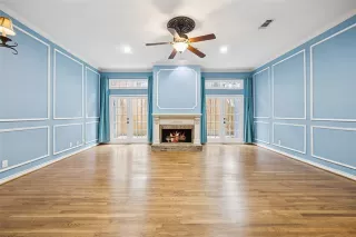 Photo #2: 21185116 Listing