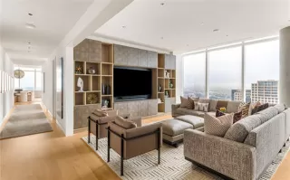 Photo #5: 21185405 Listing