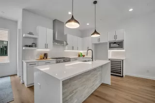 Photo #3: 21185479 Listing 