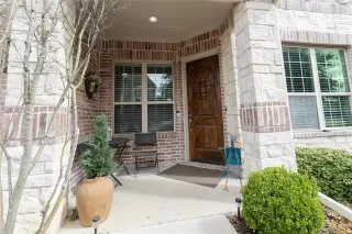 Photo #2: 21185490 Listing 