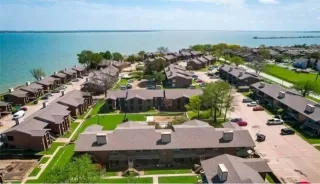 Photo #2: 21185834 Listing 