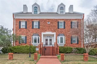 More Details about MLS # 21186241 : 4034 RAWLINS STREET #208