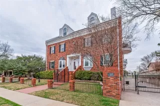 Photo #2: 21186241 Listing 