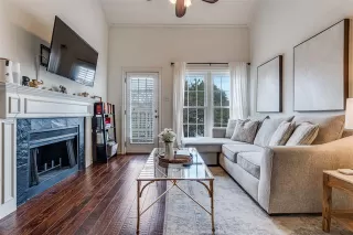 Photo #4: 21186241 Listing 