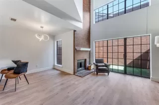 Photo #3: 21186558 Listing