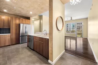 Photo #4: 21186914 Listing