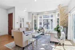 Photo #5: 21187036 Listing 