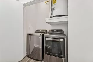 Photo #4: 21187187 Listing