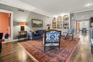 Photo #4: 21187264 Listing