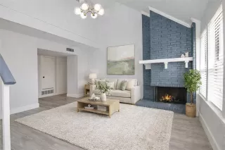 Photo #2: 21187346 Listing