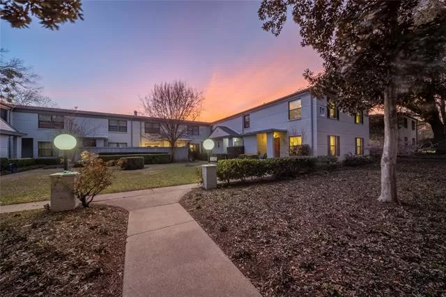 MLS: 21187748 Condo For Sale