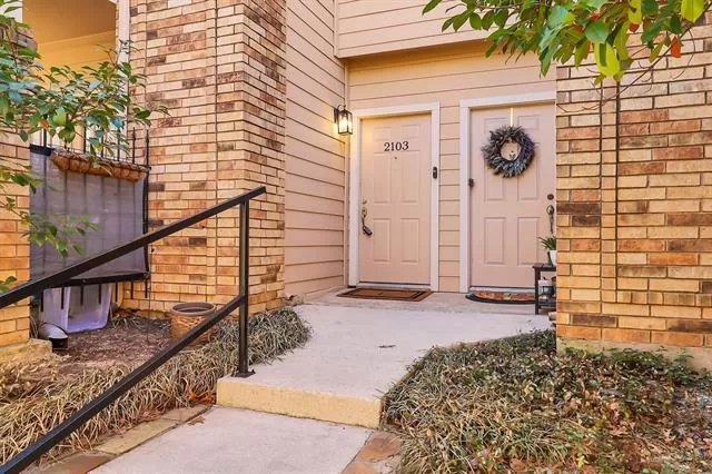 MLS: 21187793 Condo For Sale