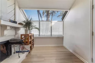 Photo #3: 21187814 Listing