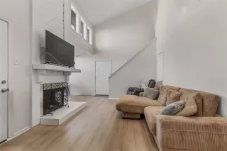 Photo #6: 21187814 Listing