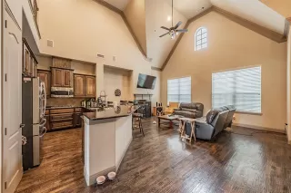 More Details about MLS # 21187999 : 575 ROCKINGHAM DRIVE