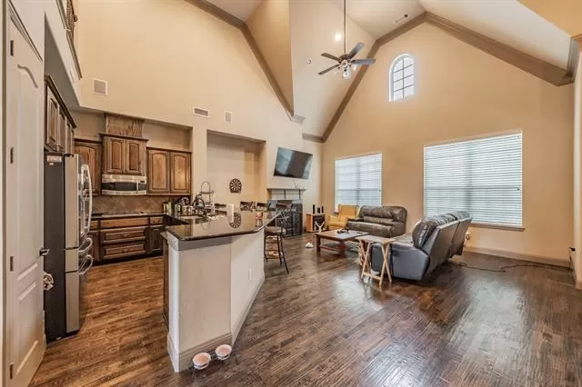 MLS: 21187999 Condo For Sale