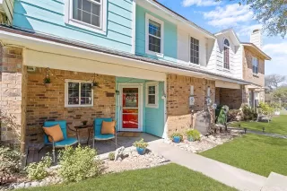 Photo #4: 21188065 Listing