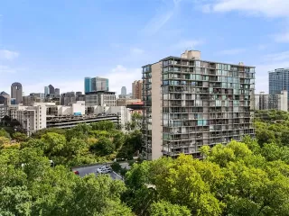 More Details about MLS # 21188276 : 3310 FAIRMOUNT STREET #15B