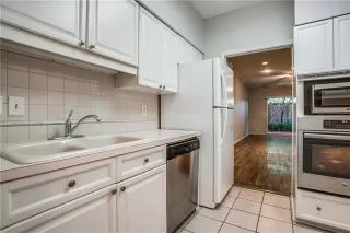 Photo #6: 21188329 Listing 