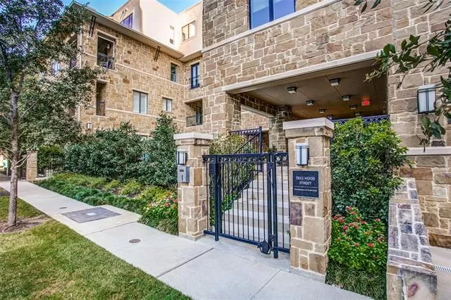 MLS: 21188353 Condo For Sale