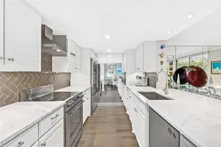 Photo #4: 21188394 Listing 