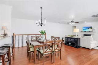 Photo #5: 21188498 Listing 