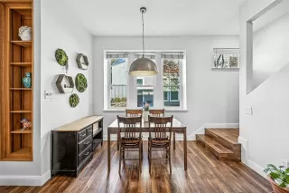 Photo #2: 21188551 Listing