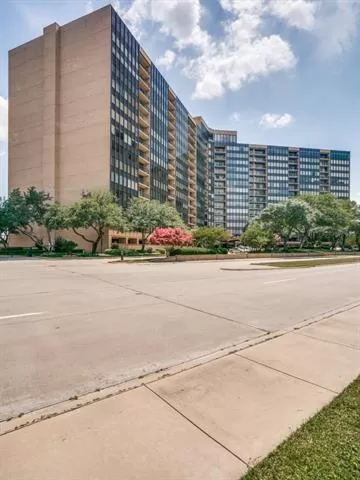 MLS: 21188581 Condo For Sale