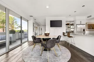 Photo #3: 21188585 Listing 