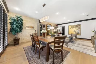 Photo #6: 21188795 Listing 