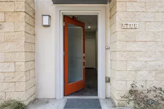 Photo #2: 21188924 Listing