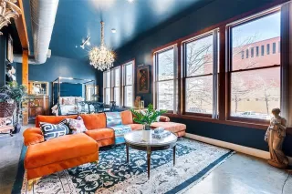 Photo #2: 21189106 Listing 