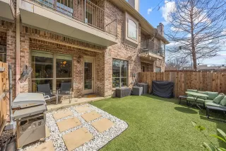 Photo #4: 21189153 Listing 