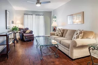 Photo #4: 21189295 Listing 