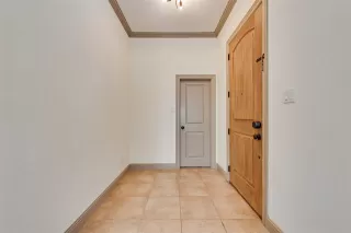 Photo #3: 21189636 Listing