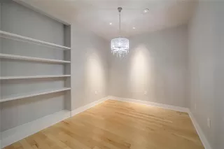 Photo #2: 21189706 Listing