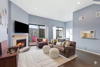 Photo #4: 21190303 Listing 