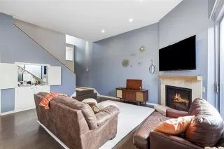 Photo #5: 21190303 Listing 