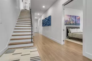 Photo #5: 21190324 Listing 